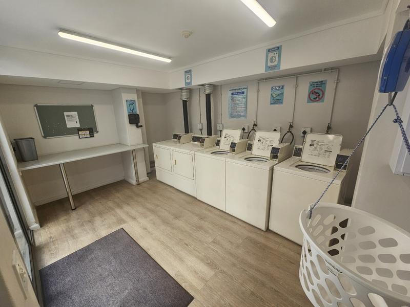 To Let 1 Bedroom Property for Rent in Observatory Western Cape